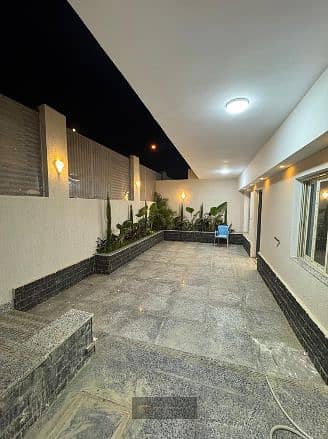 For Sale – Ground Floor Apartment with Garden in District 7, Sheikh Zayed | 175 sqm