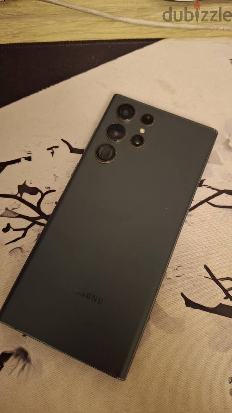 Samsung S22 Ultra 1