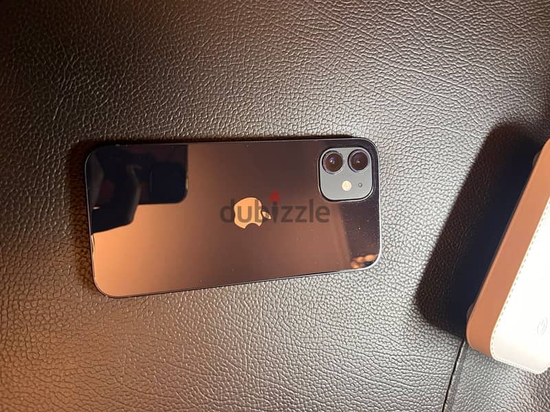 Apple - iPhone 12 4