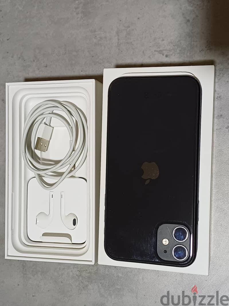 Apple - Iphone 11 battery 83% 1