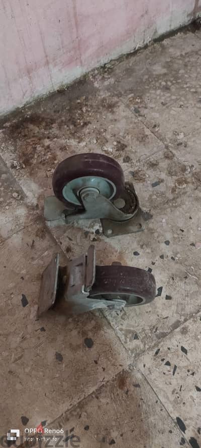 2 عجلة تستحمل اوزان عاليه