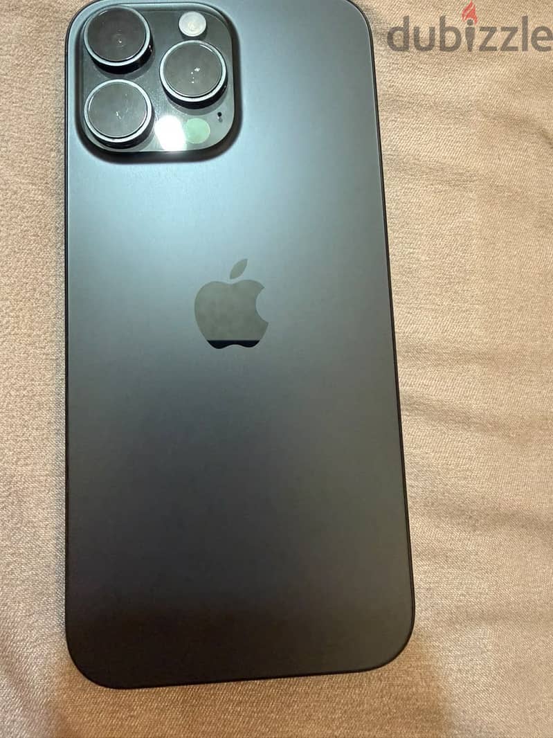 Apple - iPhone 16 Pro Max 6