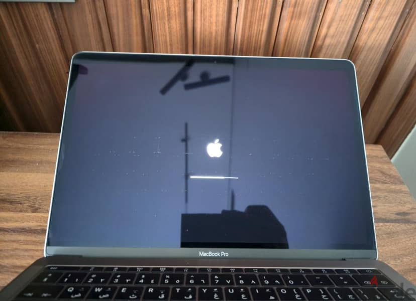 2017 Macbook Pro 8GB RAM, 128GB 4