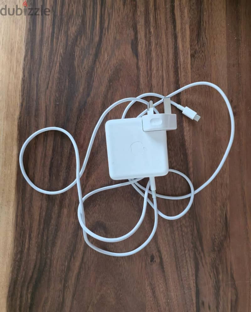 2017 Macbook Pro 8GB RAM, 128GB 5