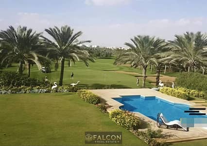 فيلا فيو بانورامي مقتوح ع الجولف لوكيشن خيالي وخصوصيه كامله وتقسيط علي 4 سنوات بدون اي فوائد في  سيتي جيت | دقائق من قطامية ديونز وقطامية هايتس وMivid