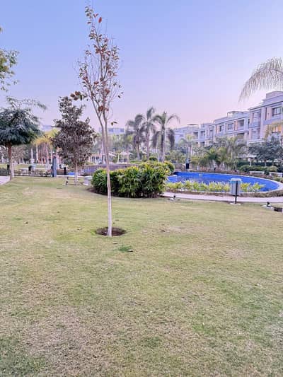 Apartment for sale 143m in West town Sodic at Sheikh Zayed near Caza , Courtyards , Beverly Hills , Allegria , Forty West , and Al Rabwa