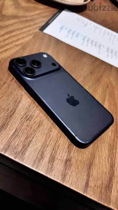 Apple - iPhone 17 Pro