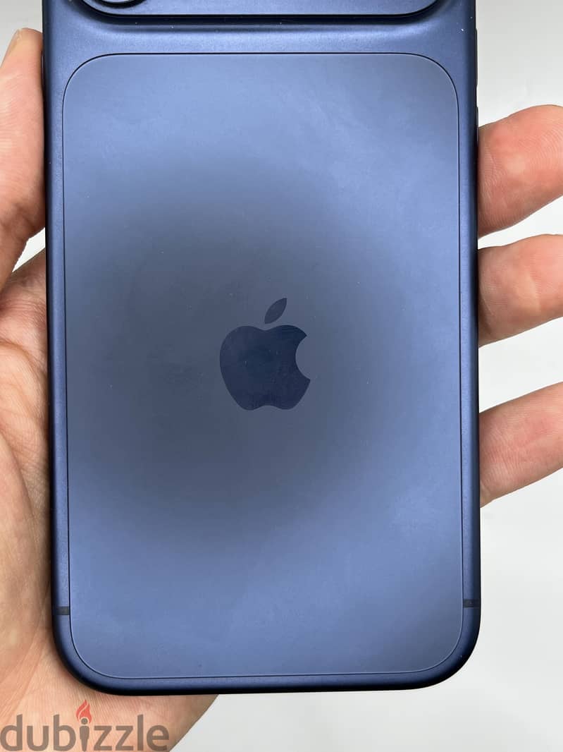 Apple - iPhone 17 Pro Max 2