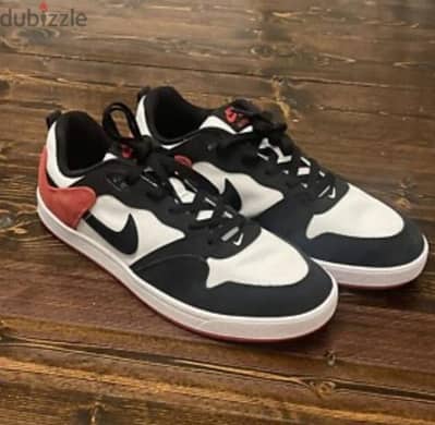 Nike oragnal size 43