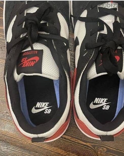 Nike oragnal size 43 2