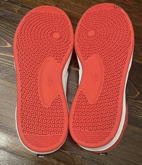 Nike oragnal size 43 5