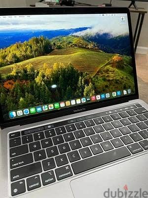 MacBook Pro M2 13 inch  16 Ram 1