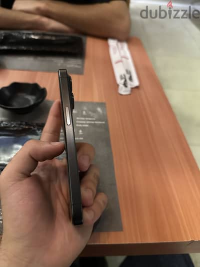 آبل - آيفون 15 برو ٨٨٪؜