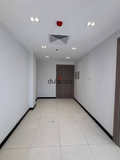 عياده متشطبه ٦٥ متر مميزه جدا للبيع ب Central Avenue الشيخ زايد