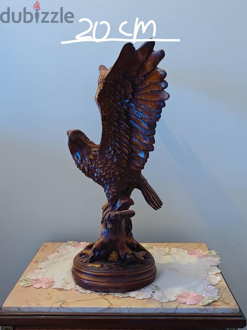 Antique wooden eagle statue 3