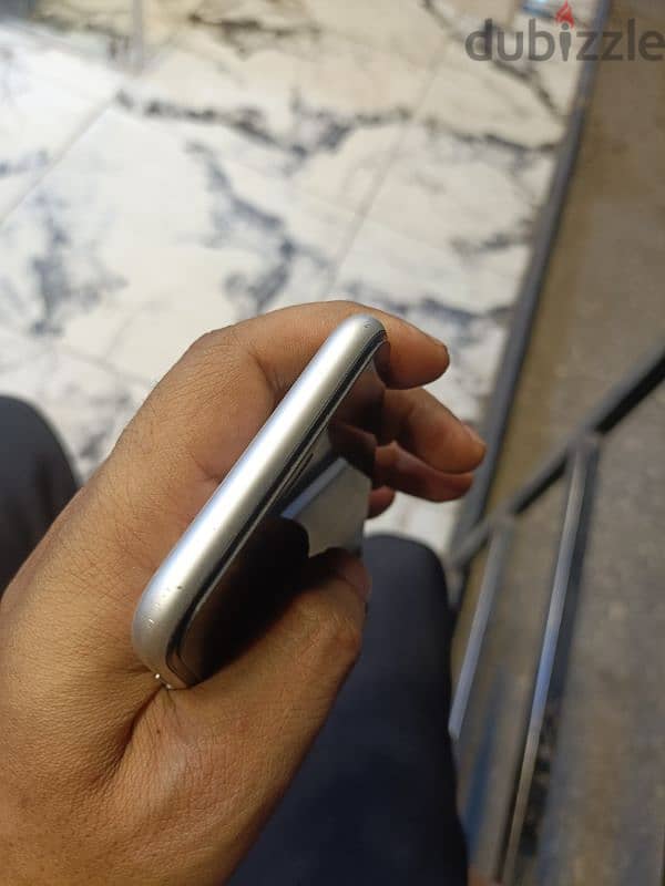 iphone 11 128G 4