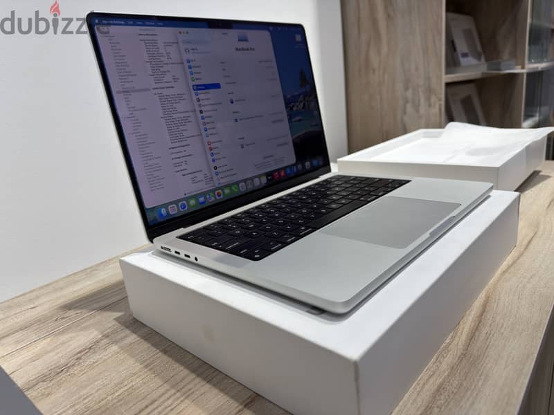 MacBook Pro 14" M3 Pro 512GB/18GB 10