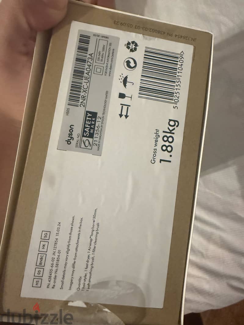 Dyson airwrap 4