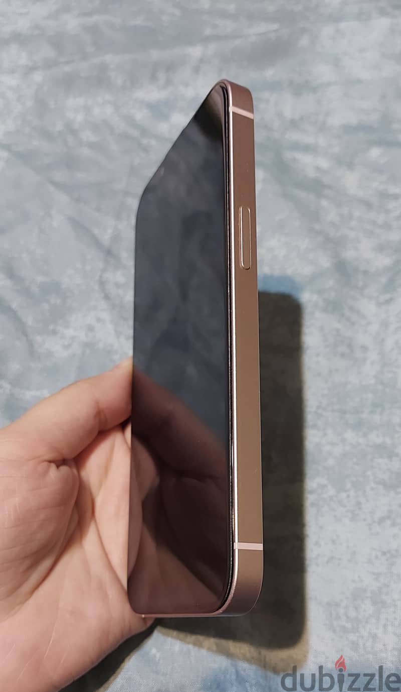 Apple - iPhone 13 5