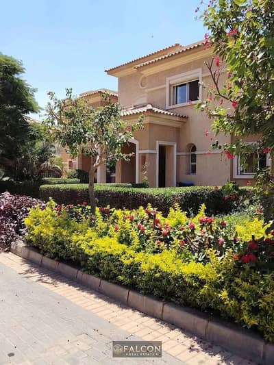 أقرب استلام في تلال ايست  فيلا تشطيب Luxury + التكييفات 221م للبيع التجمع الخامس بجوار ماونتن فيو اي سيتي وهايد بارك وبالم هيلز Telal East New Cairo