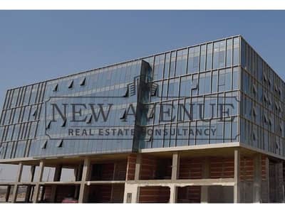 مكتب بالتقسيط فى التجمع الخامس بجوار الجامعة الامريكية استلام سنة بأقساط على ٦ سنين Atom New Cairo Near AUC by Makeplace
