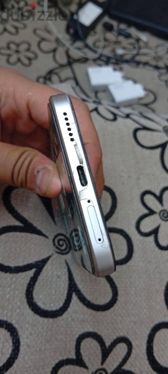 Xiaomi Redmi Note 15 Pro 3