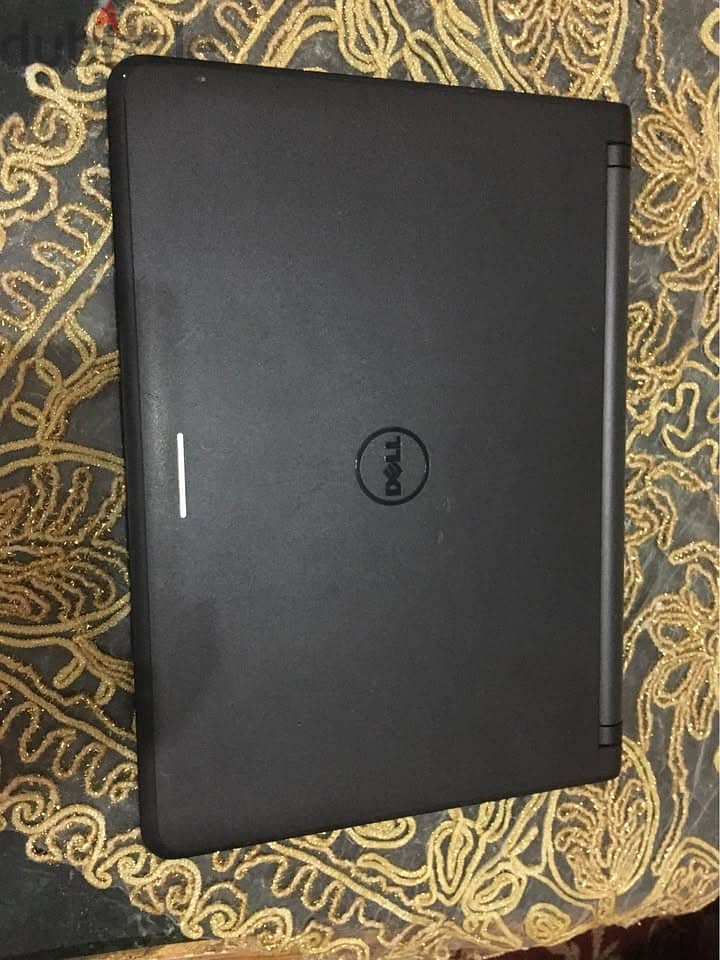 Dell Latitude 3340 1