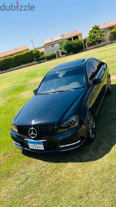 Mercedes-Benz C250 2012