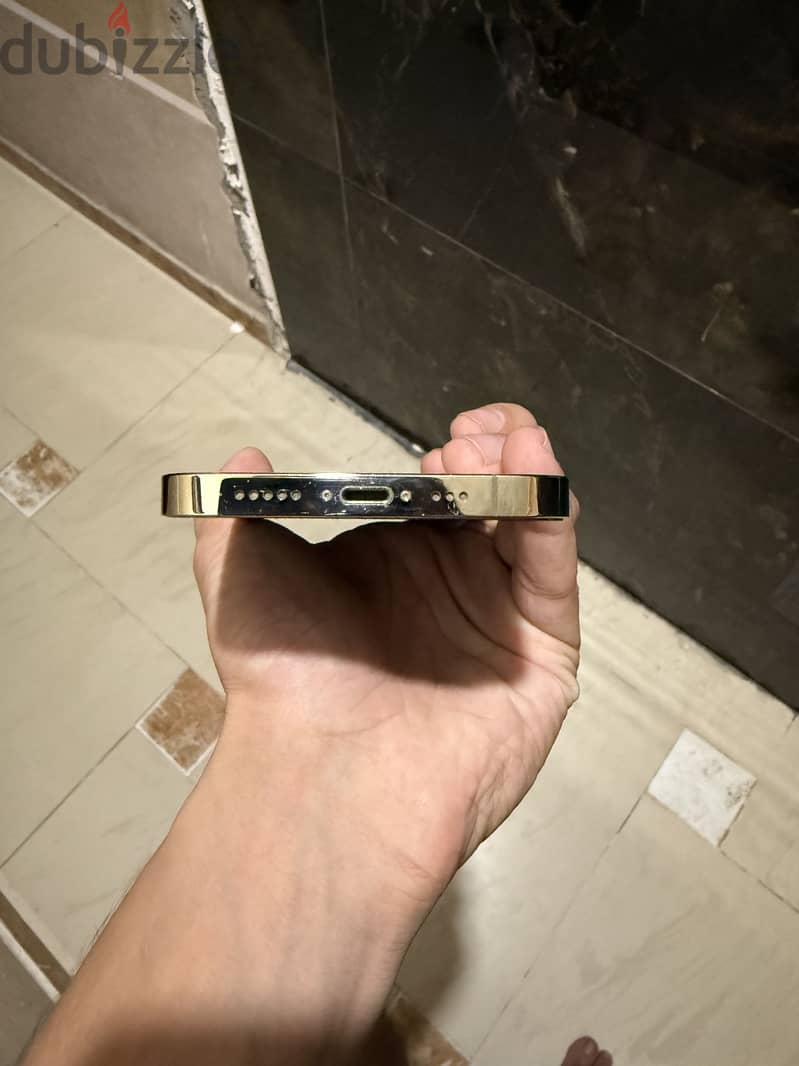 Apple - iPhone 12 Pro 2