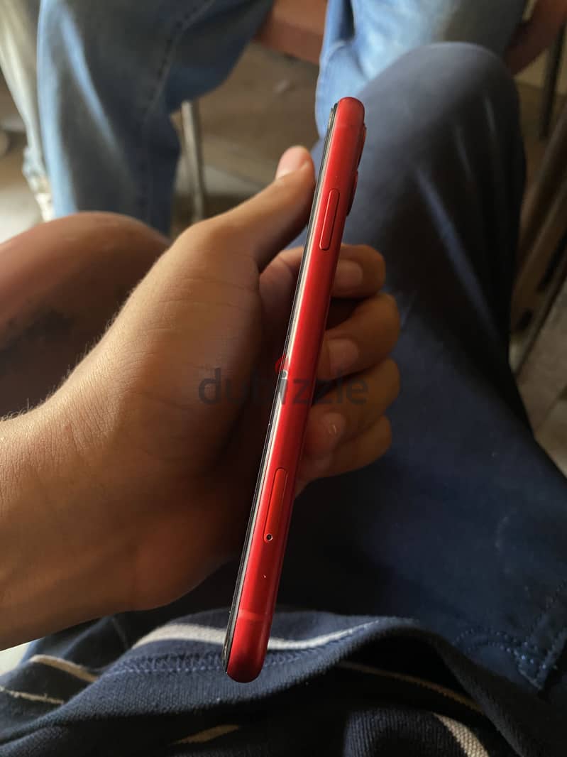 Apple - iPhone 11 4