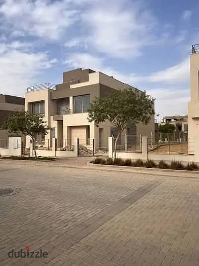 Villa for Sale in Palm Hills, New Cairo - Independent Type C 516 sqm and 700 sqm land - 5 Master Bedrooms + Driver and Nanny - Price Upon Request