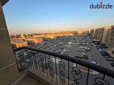 شقه للبيع في الرحاب ٢ نوم فيو مفتوح امام السوق الشرقي مباشرة
