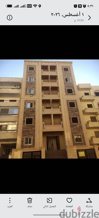 شقة للبيع في قلب الحصرى موقع مميز وجمب كل الخدمات