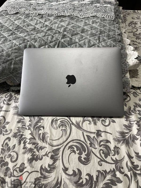 MacBook Pro 13-inch (2020) 5