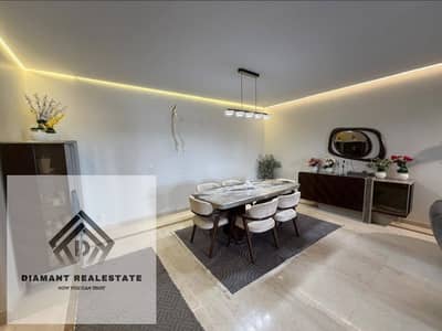 شقه 3غرف استلام فوري بخصم 40% جاهزه علي السكن الان في العاصمه بجوار الجامعه البريطانيه وبتسهيلات تصل اللي 12سنه