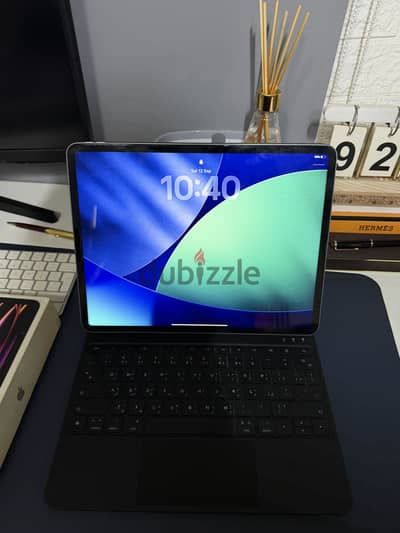 iPad Pro M2 12.9 inch + Magic Keyboard GL