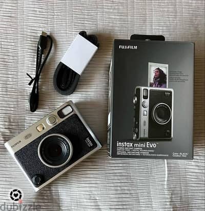 Fujifilm Mini evo  كاميرا ديجيتال وطابعه فوريه