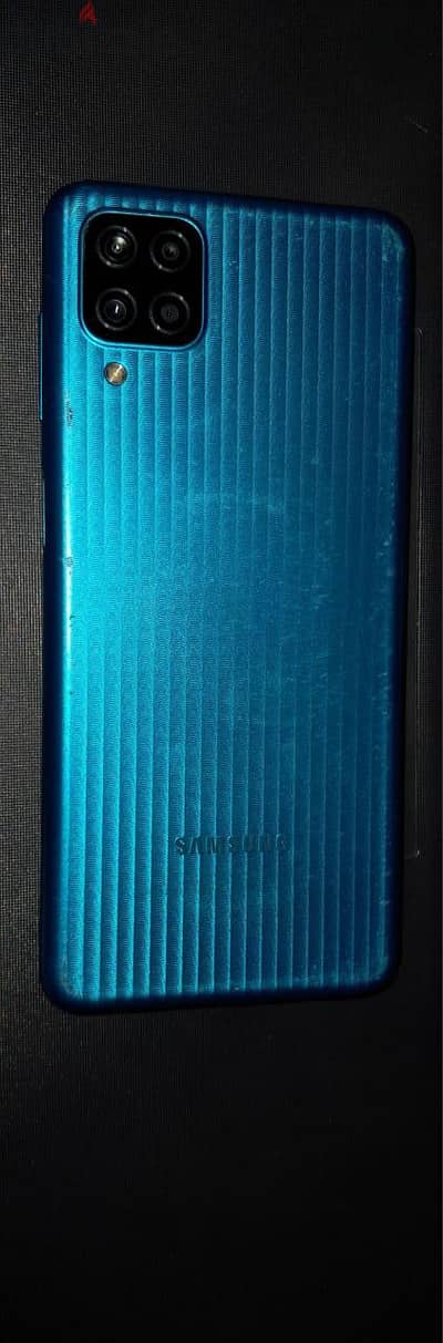 Samsung M12