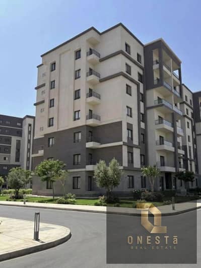 3-bedroom ground-floor apartment for immediate delivery at Mayan Residence, El Shorouk. Fully finished,with a 35% discount and an installment