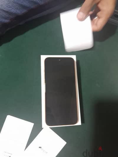 آبل - آيفون 17 برو ماكس