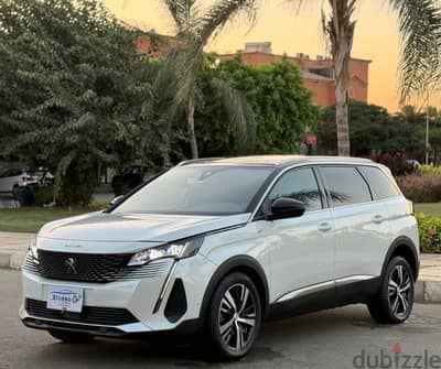 بيجو 5008 موديل 2022 فابريكة بالكامل