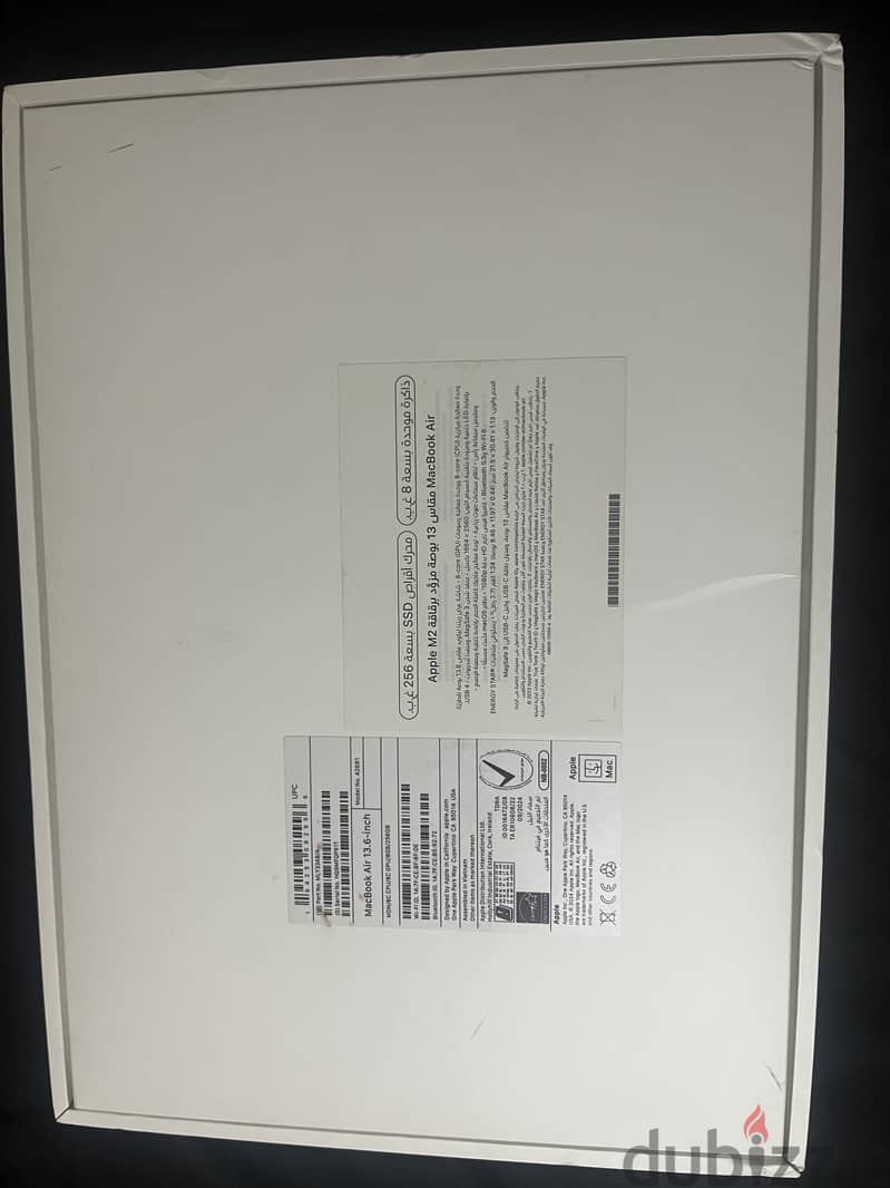 MacBook Air M2 Midnight color 1