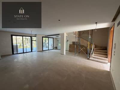 تاون هاوس ميدل للإيجار في Villette SODIC | أول سكن | جاردن خاص | روف | تكييفات كونسيلد