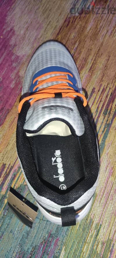كوتشي  diadora