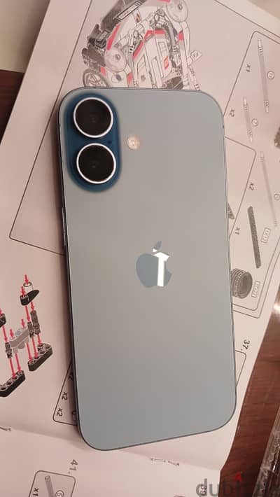 Apple - iPhone 17