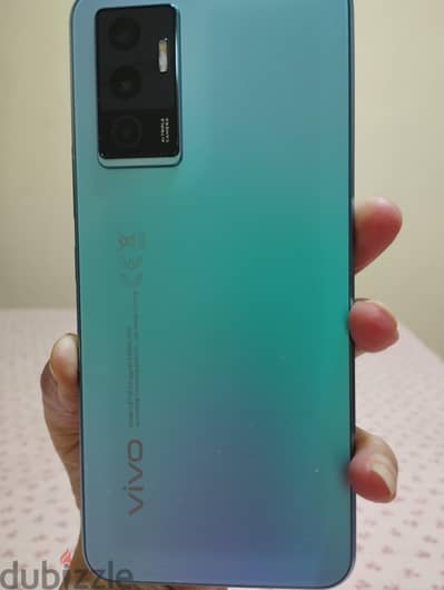 فيفو v23e رام 8+4 وذاكرة 128ج بالشاحن والكارتونة فيفو v23e رام 8+4 وذاكرة 128ج بالشاحن والكارتونة