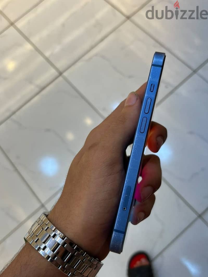 Apple - iPhone 13 1