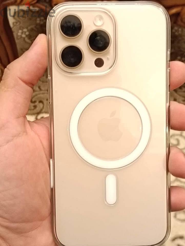 Apple - iPhone 16 Pro Max 1