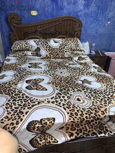 غرفة نوم كاملة للبيع بحالة جيده
