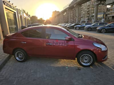 Nissan Sunny 2023